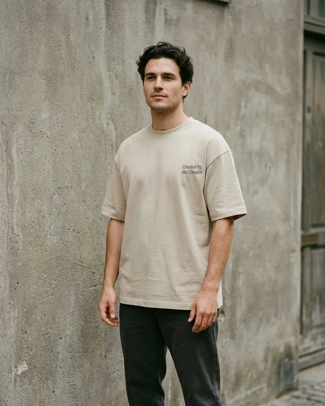 Created by the Creator Tee, alternativ visning